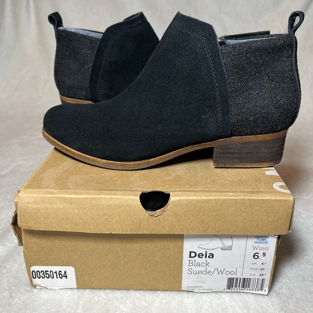 suede and wool TOMS